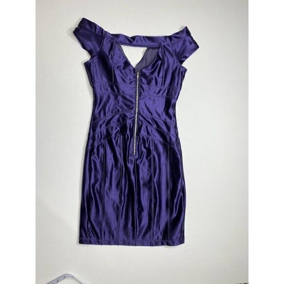 Guess‎ Stretch Satin Off the Shoulder Keyhole Dress XS - Picture 8 of 9